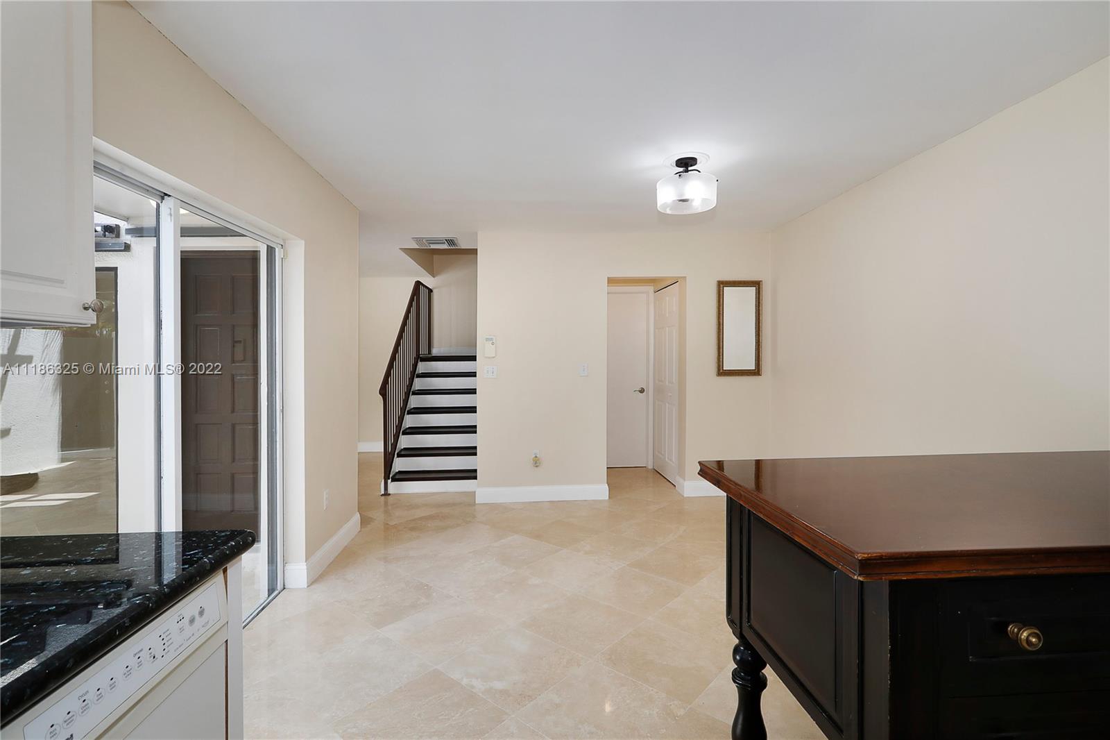 4700 SW 67th Ave Unit: P6