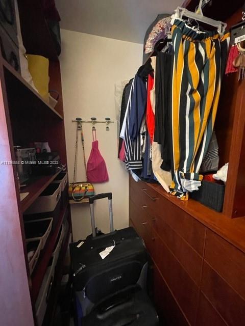 7601 E Treasure Dr Unit: 2223
