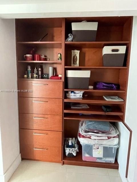 7601 E Treasure Dr Unit: 2223