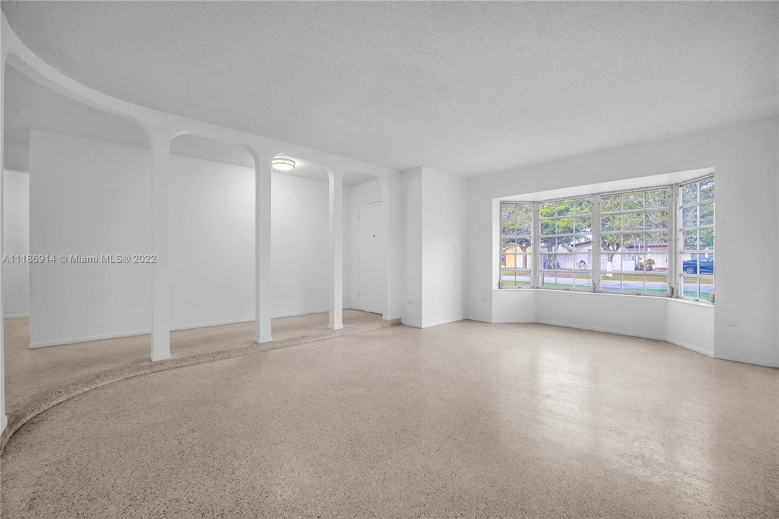 1621 SW 102nd Ave