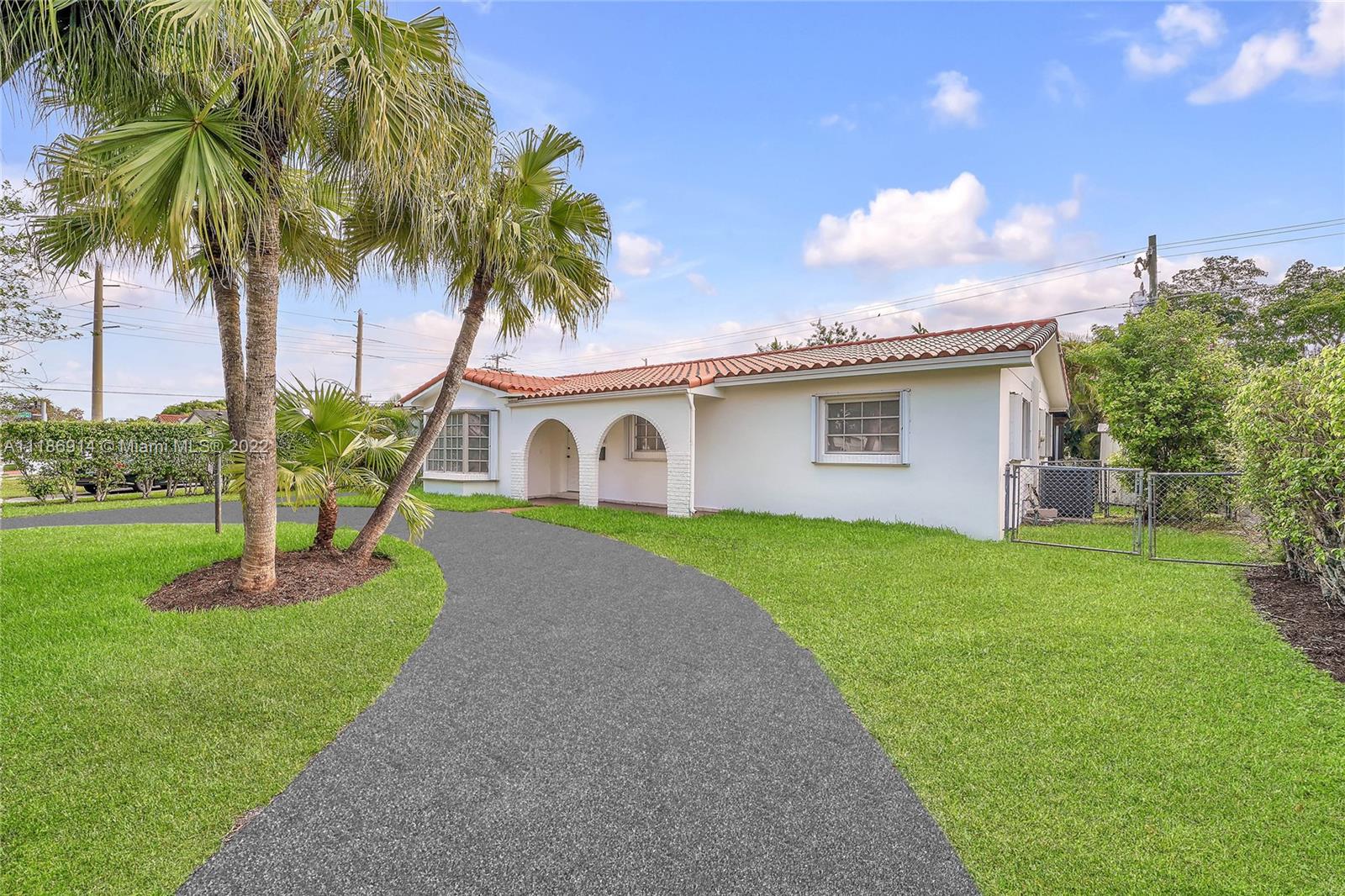 1621 SW 102nd Ave