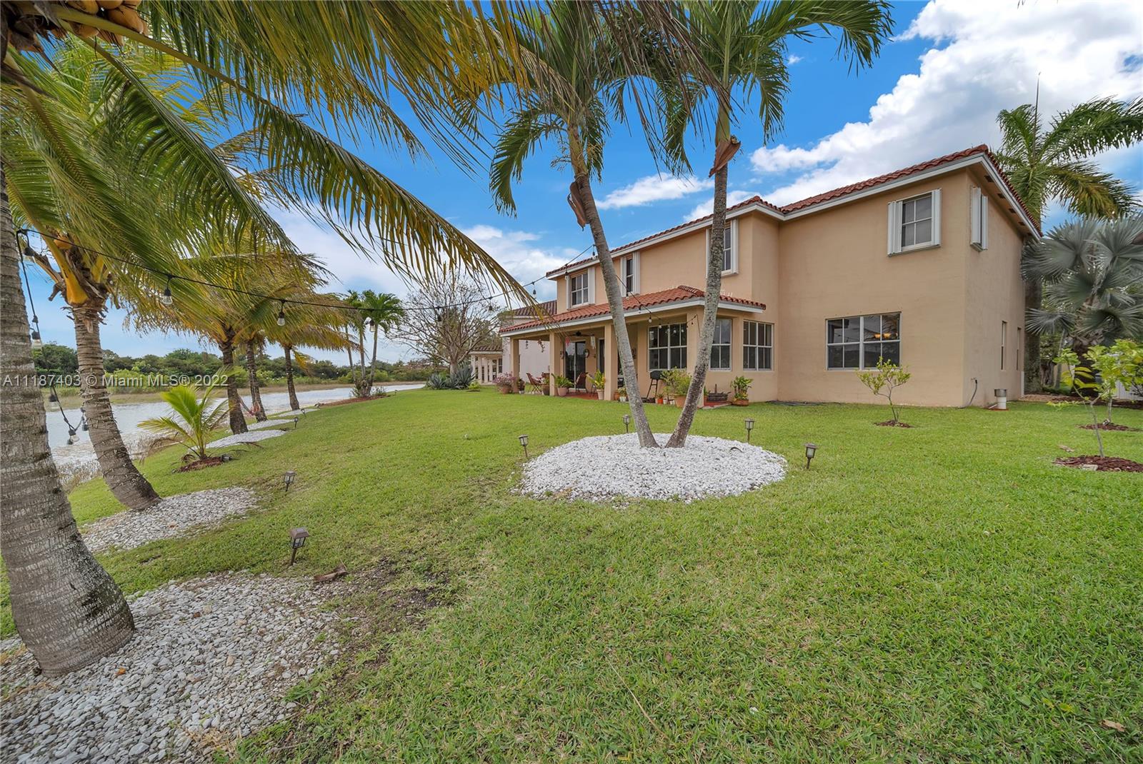 16158 SW 36th Ct