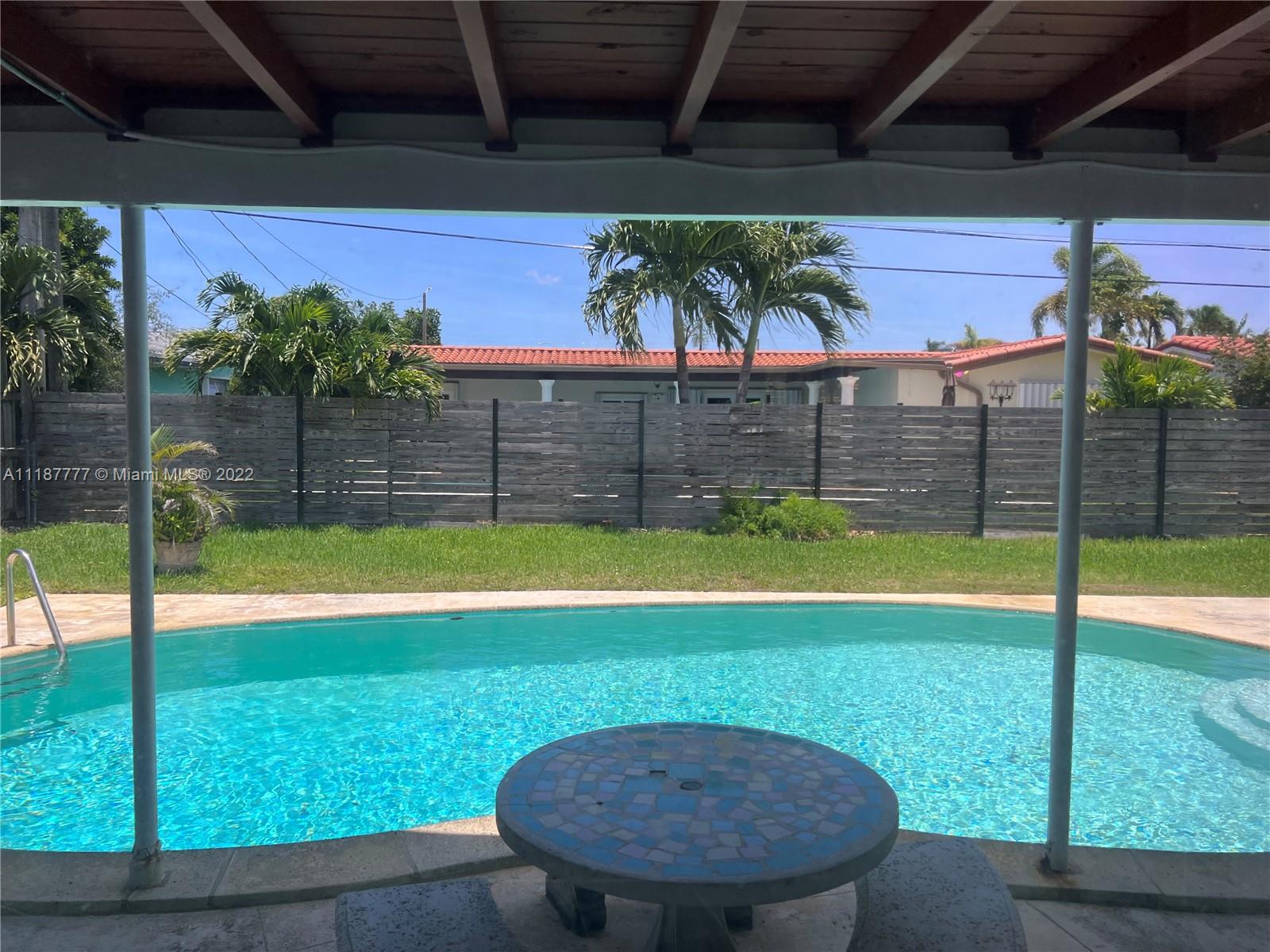 5001 SW 87th Pl Unit: 5001