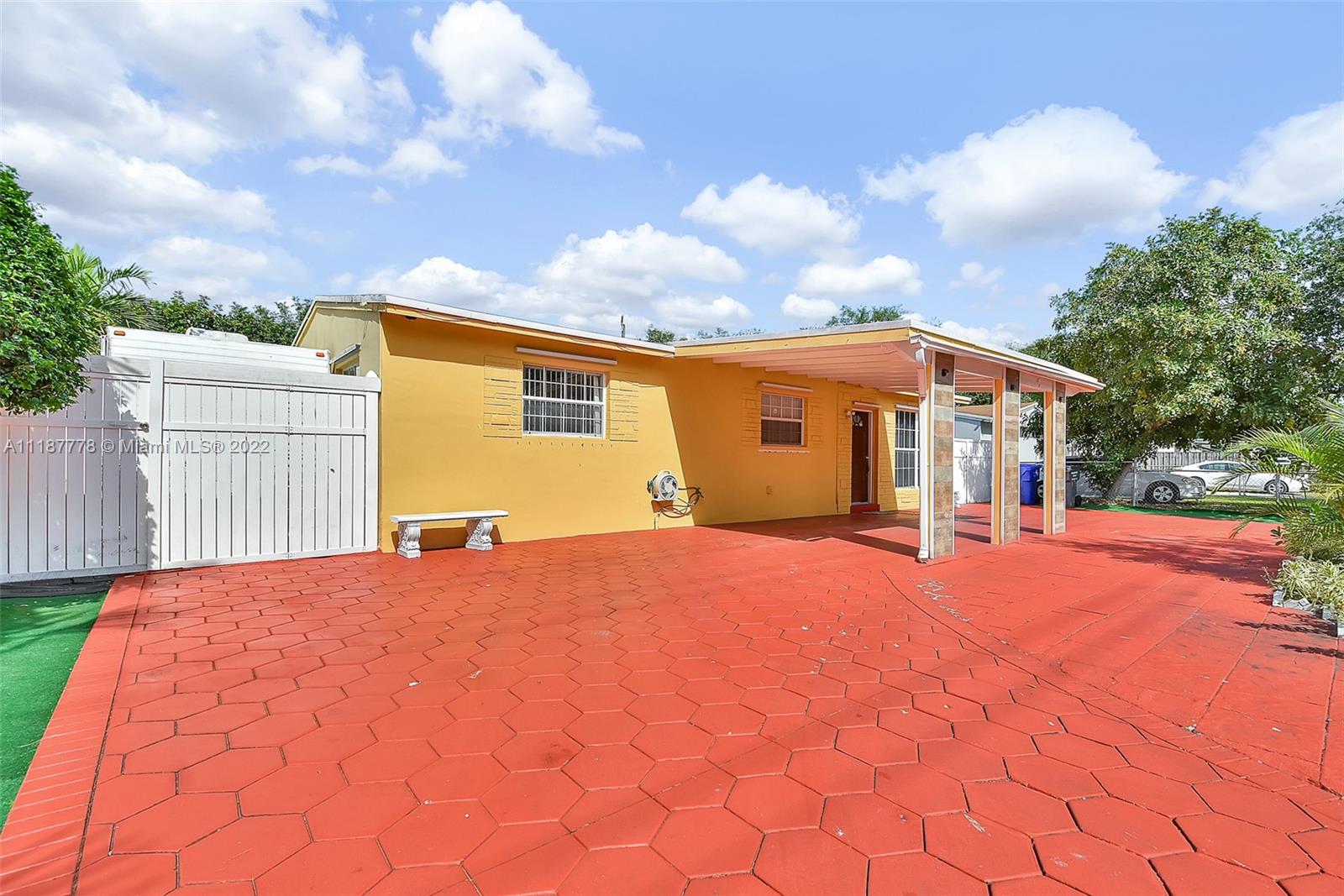 730 N 64th Ave