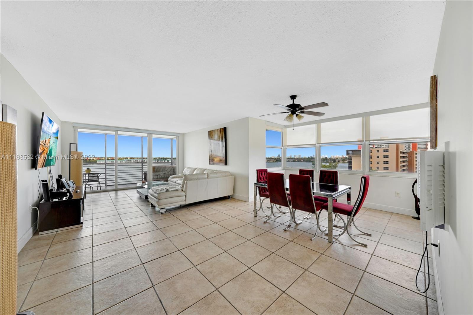 1075 NE Miami Gardens Dr Unit: 711
