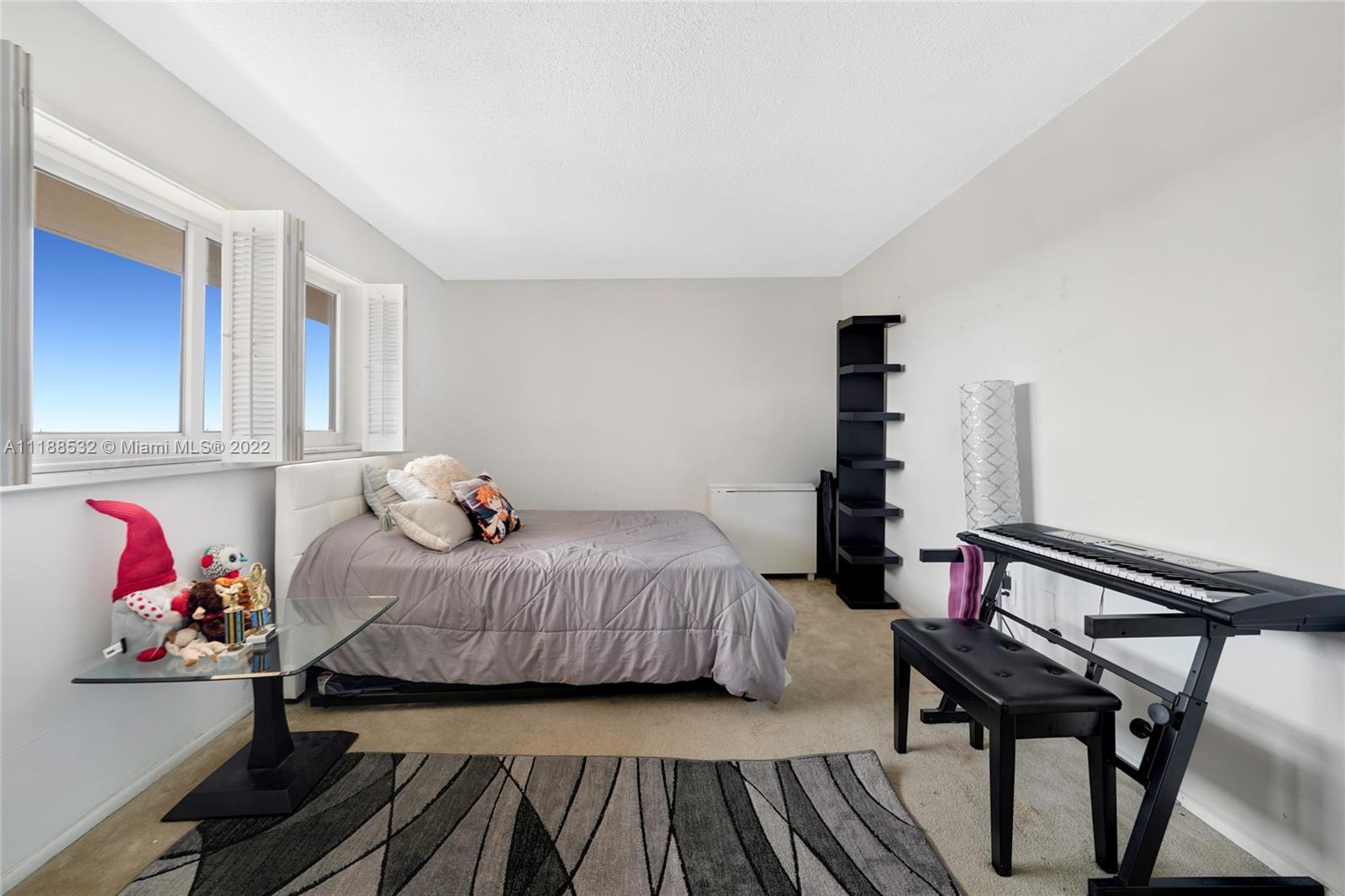1075 NE Miami Gardens Dr Unit: 711