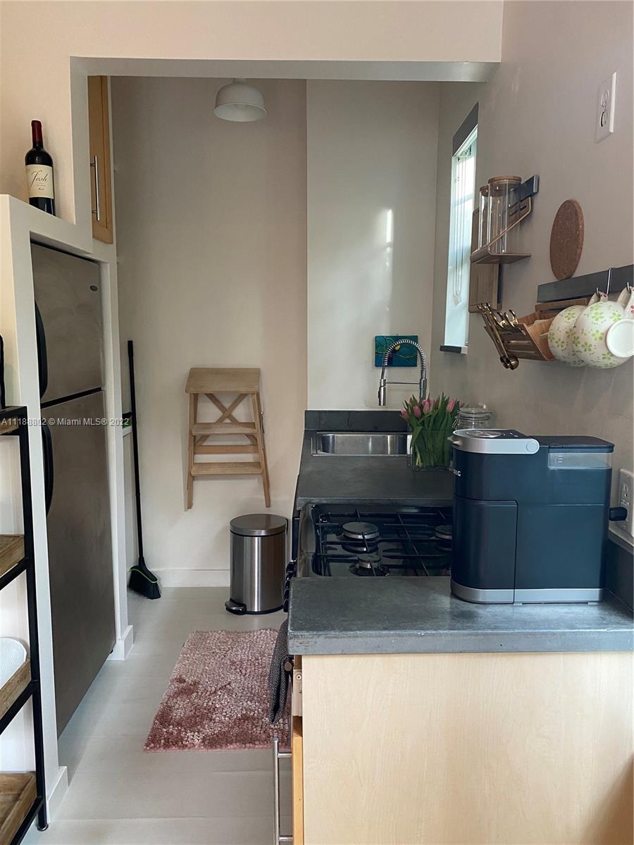 815 Euclid Ave Unit: 10
