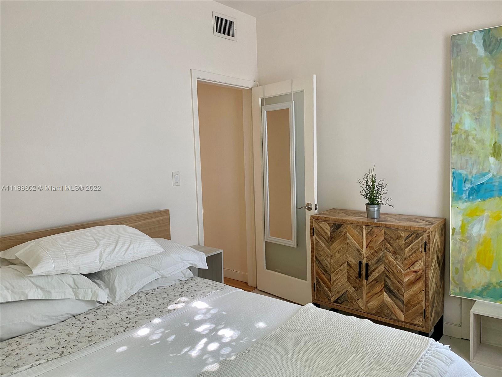 815 Euclid Ave Unit: 10