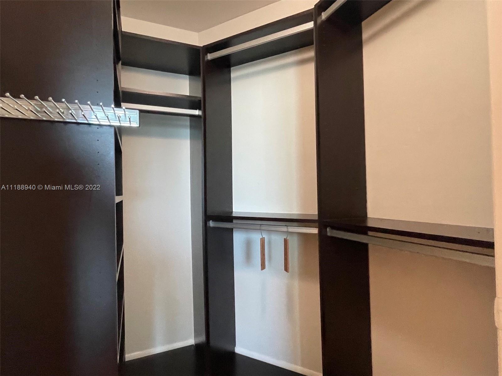1900 N Bayshore Dr Unit: 4807