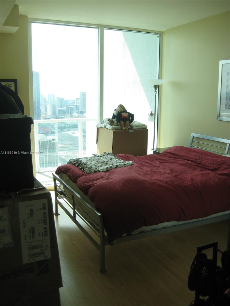1900 N Bayshore Dr Unit: 4807