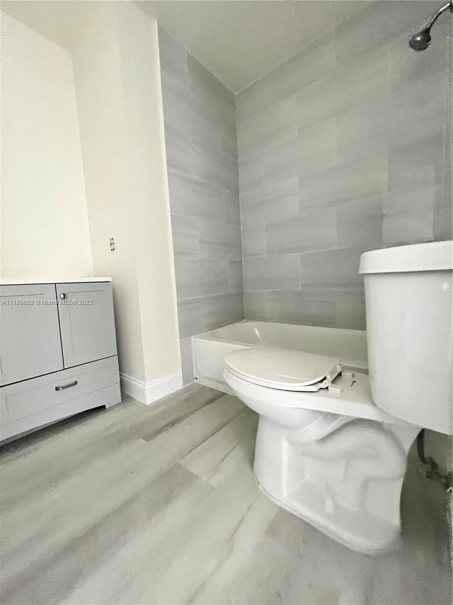 12472 NW 11th Ln Unit: 1905