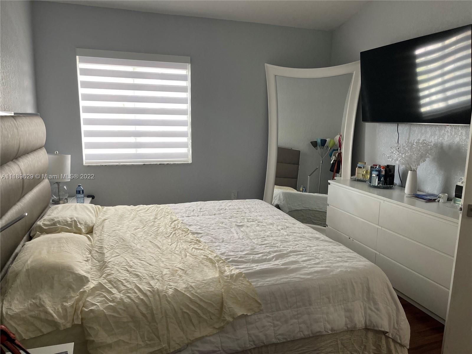 12067 SW 140th Ter Unit: 5-20