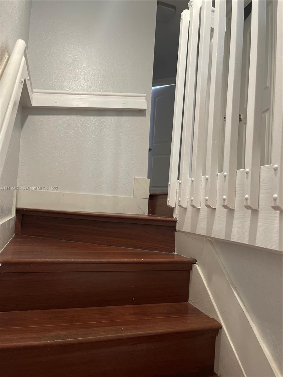 12067 SW 140th Ter Unit: 5-20
