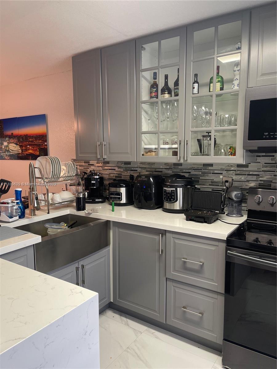 12067 SW 140th Ter Unit: 5-20