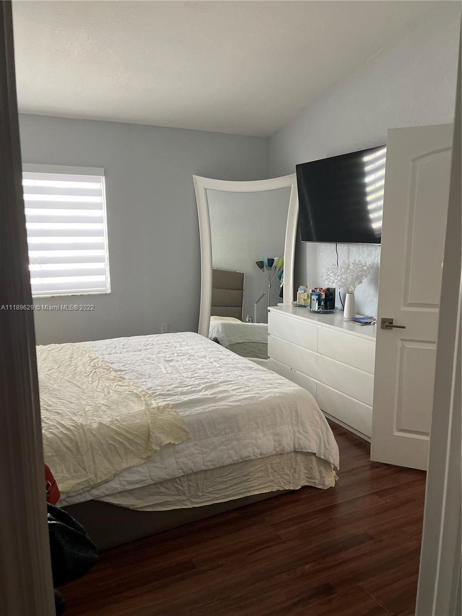 12067 SW 140th Ter Unit: 5-20