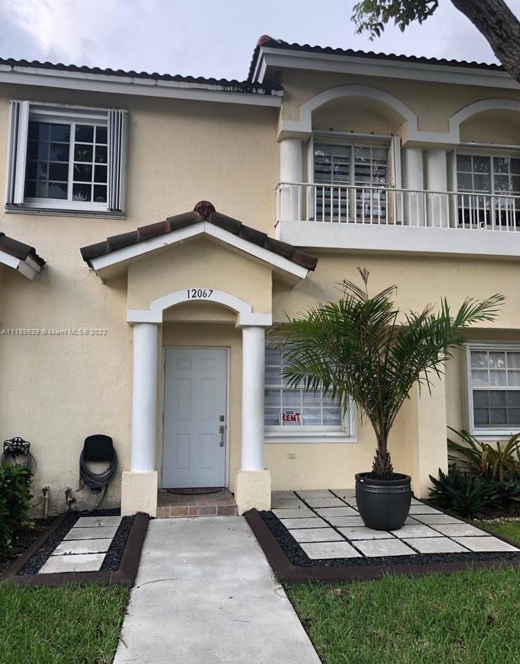 12067 SW 140th Ter Unit: 5-20