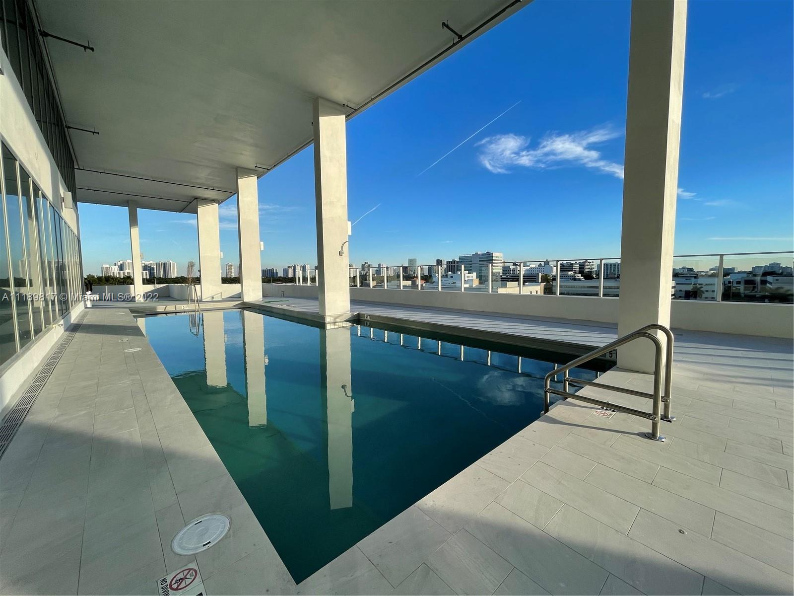 2820 NE 214th St Unit: 904