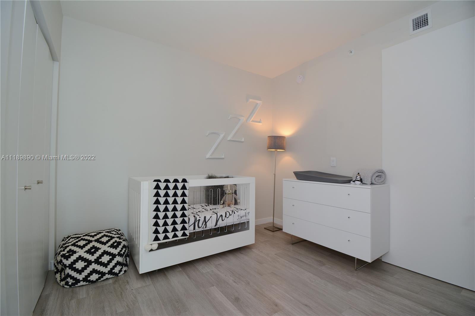 1100 S Miami Ave Unit: 1002