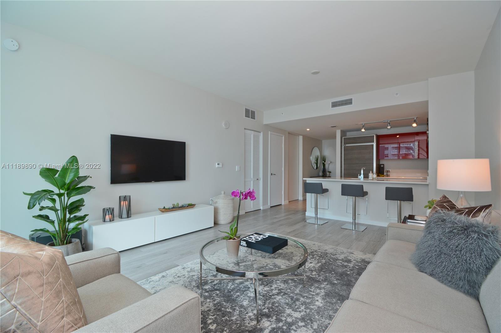 1100 S Miami Ave Unit: 1002