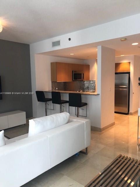 1050 Brickell Ave Unit: 2522