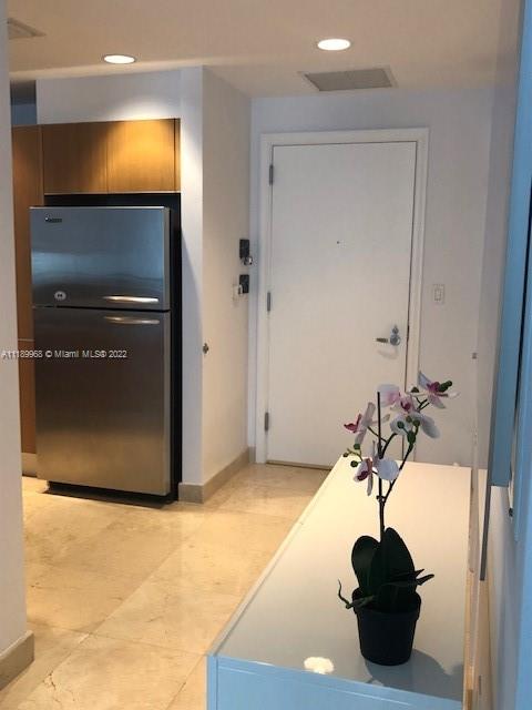 1050 Brickell Ave Unit: 2522