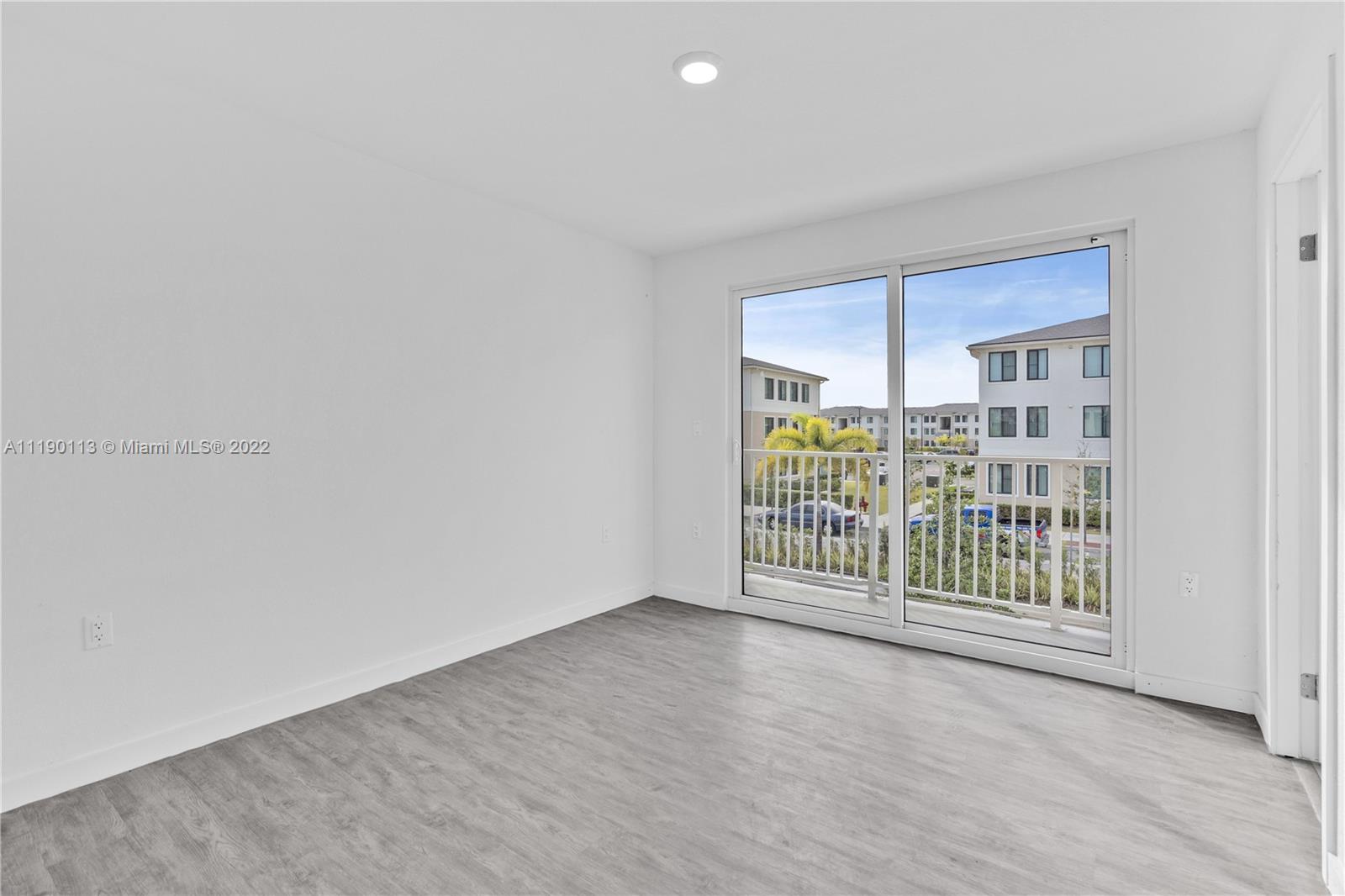 25884 SW 139th Path Unit: 25884