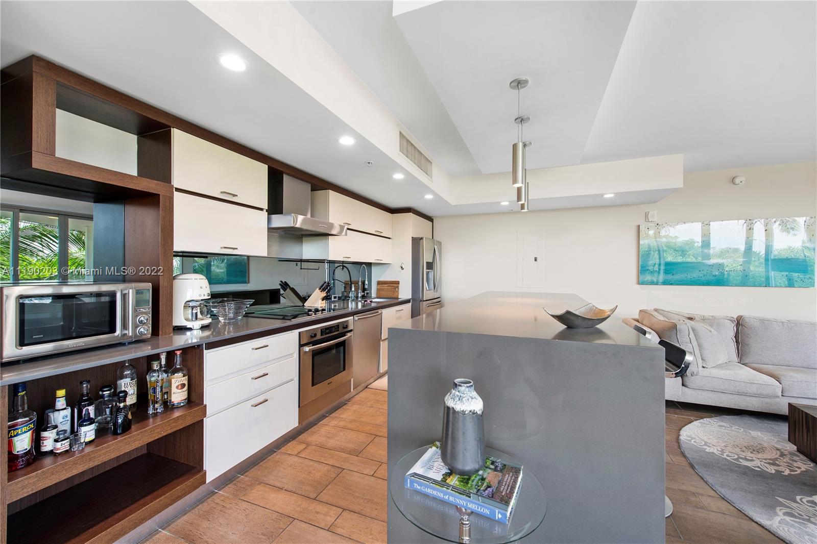 2155 Washington Ct Unit: 309