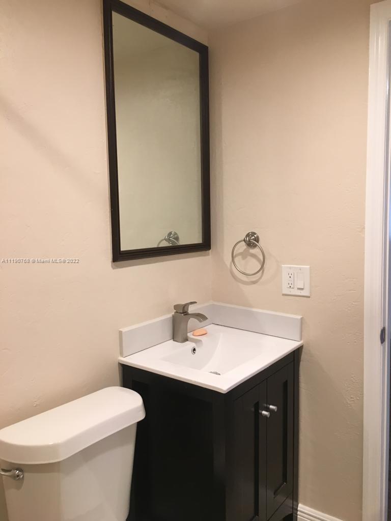 1141 SW 105th Ave Unit: 500