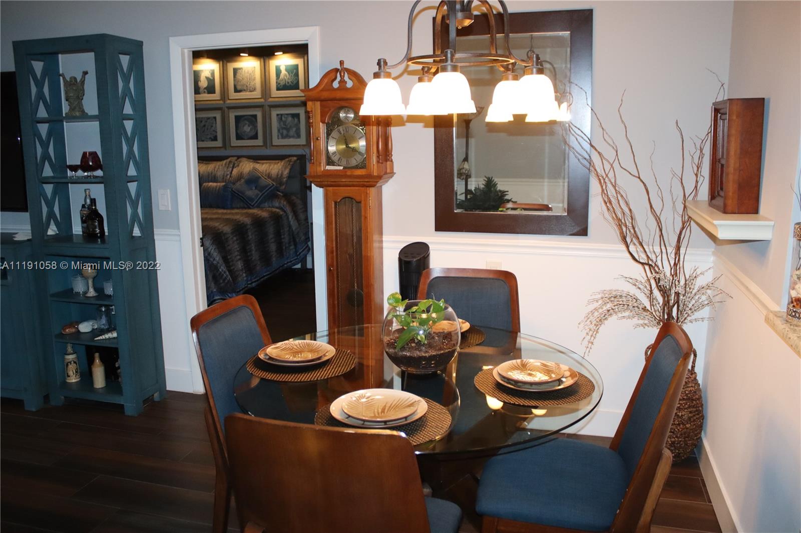 11150 Redwood Ave Unit: 11150