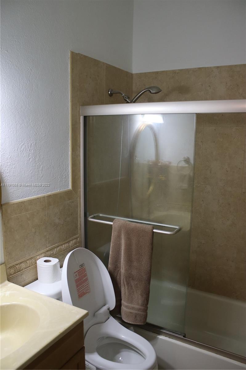 11150 Redwood Ave Unit: 11150