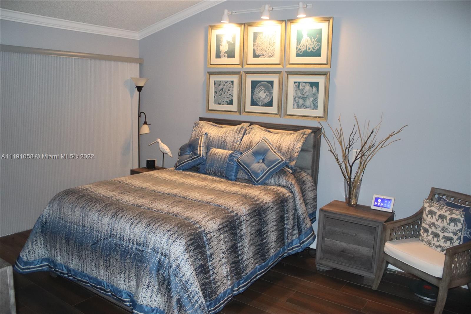 11150 Redwood Ave Unit: 11150