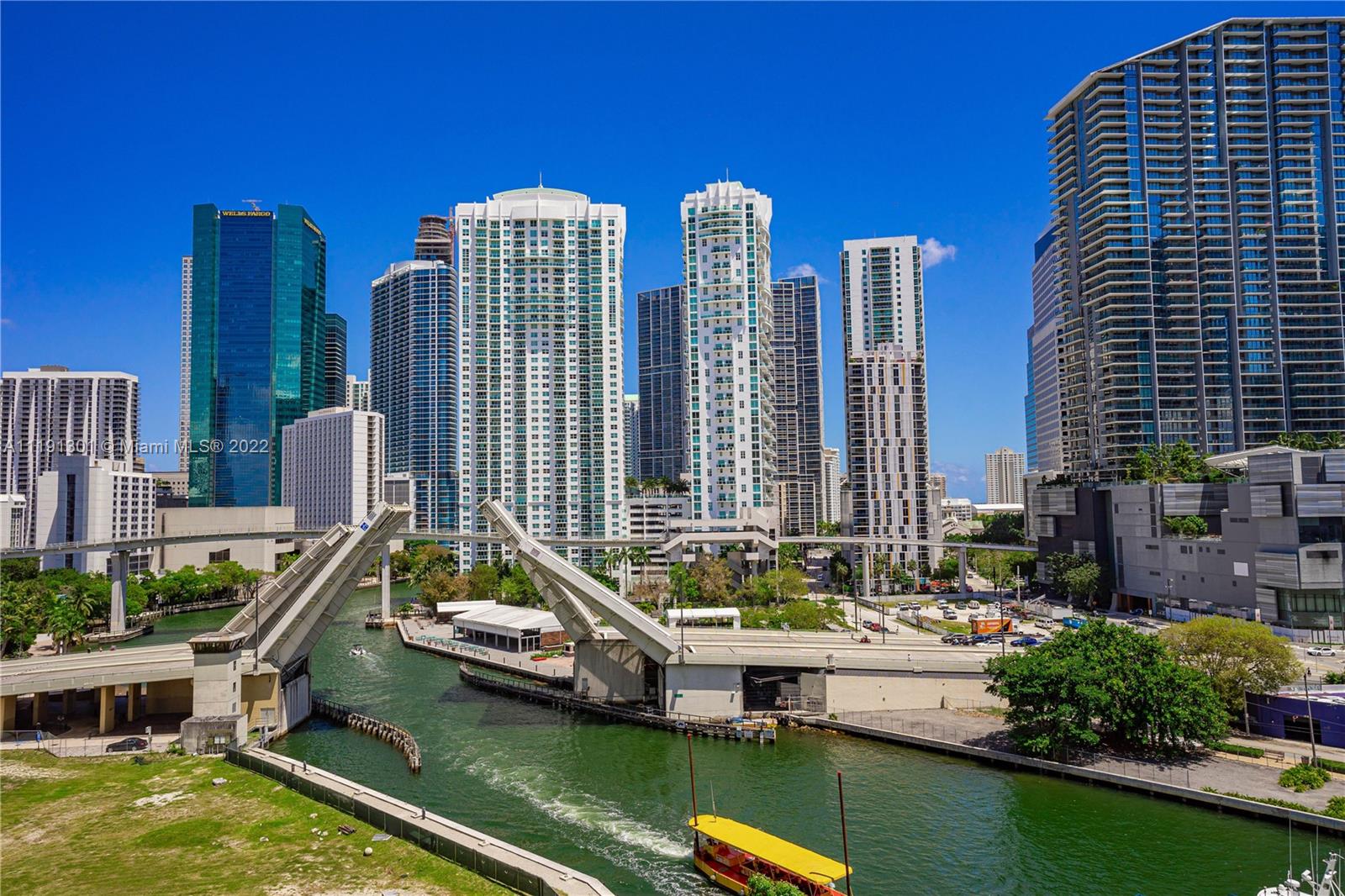 92 SW 3rd St Unit: 4509