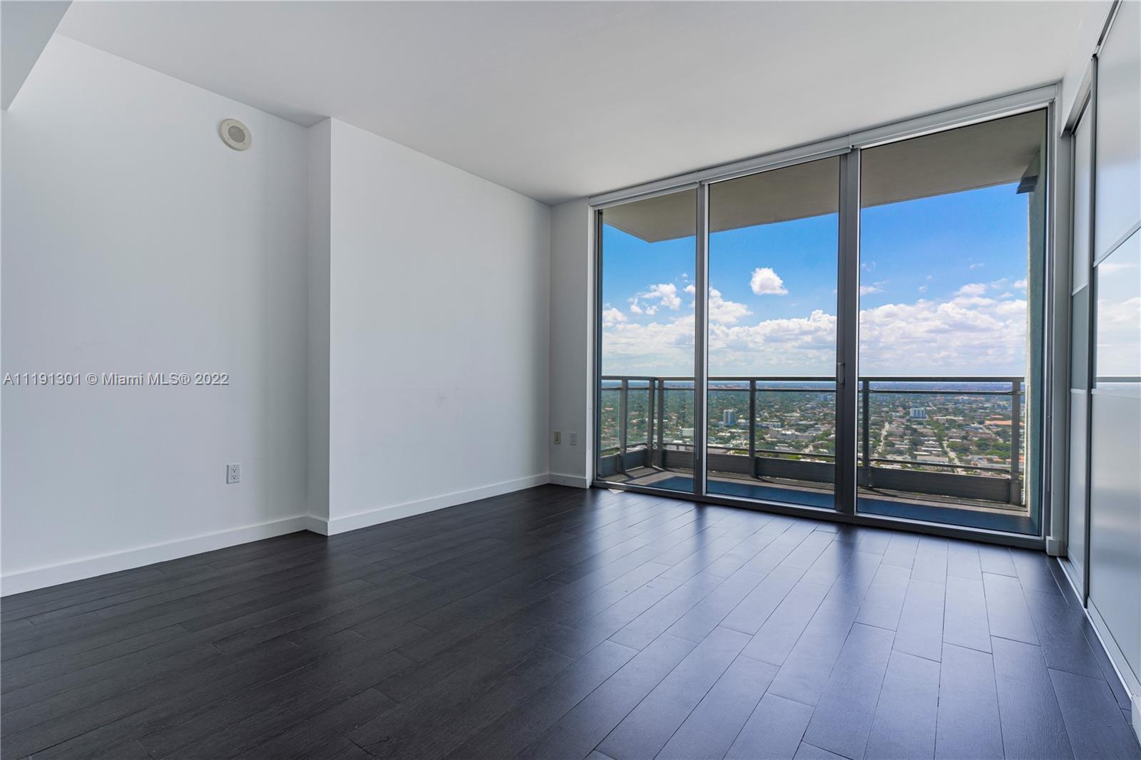 92 SW 3rd St Unit: 4509