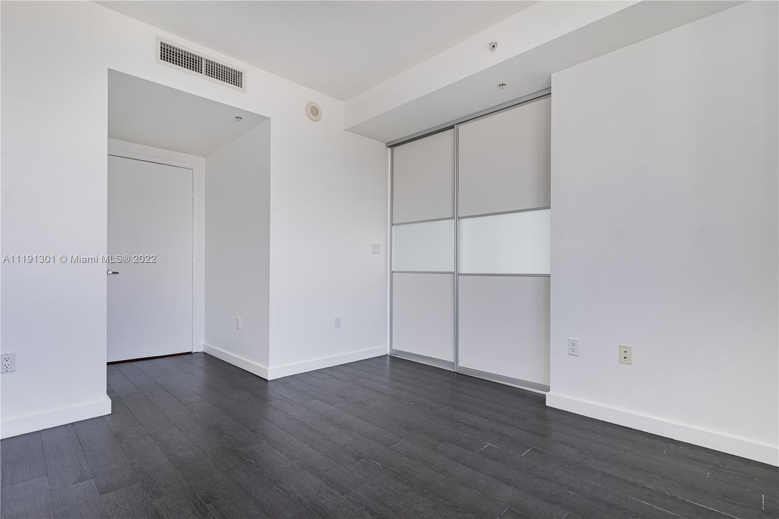 92 SW 3rd St Unit: 4509