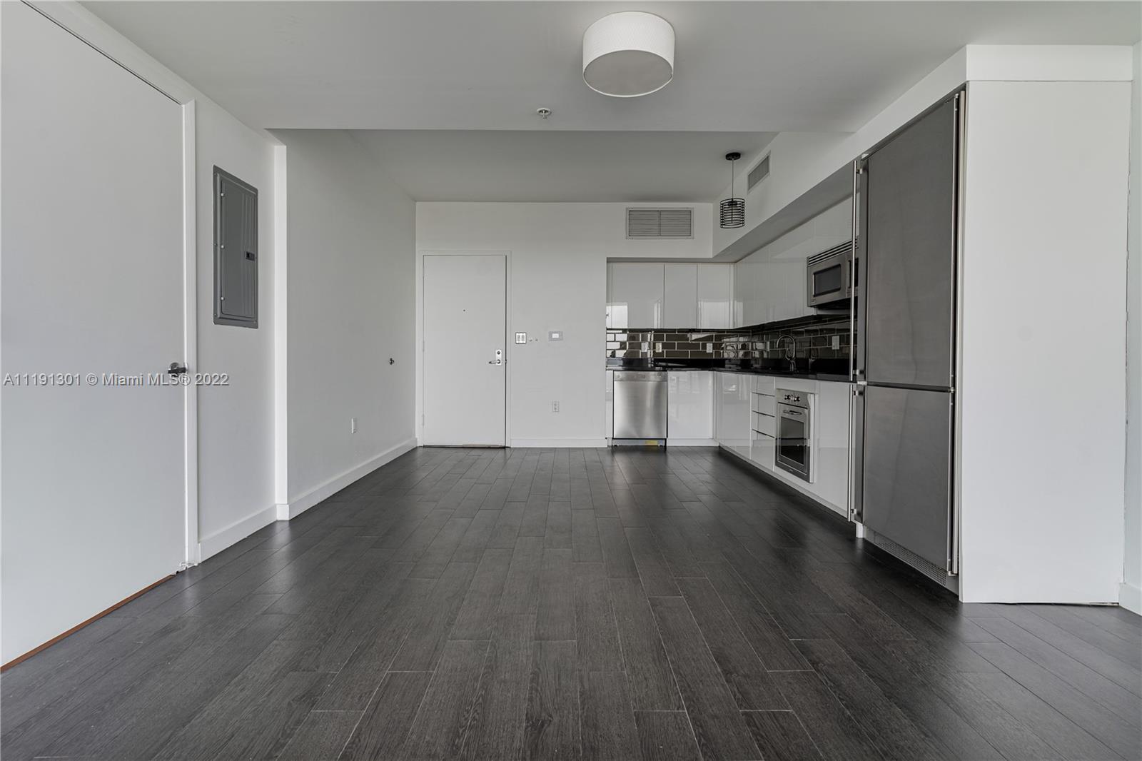 92 SW 3rd St Unit: 4509