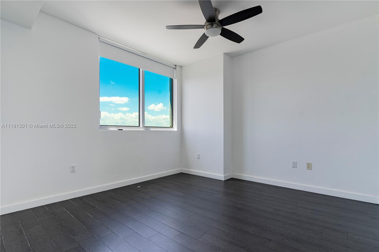 92 SW 3rd St Unit: 4509