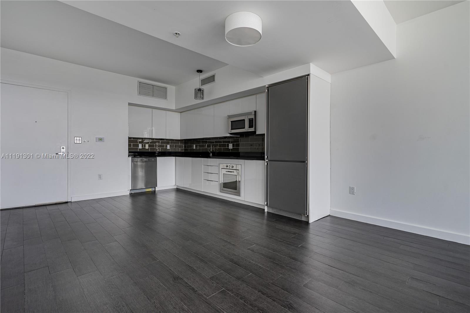 92 SW 3rd St Unit: 4509