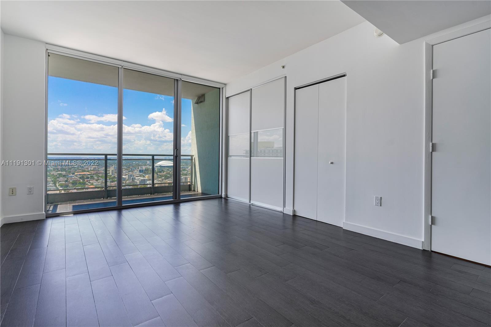92 SW 3rd St Unit: 4509