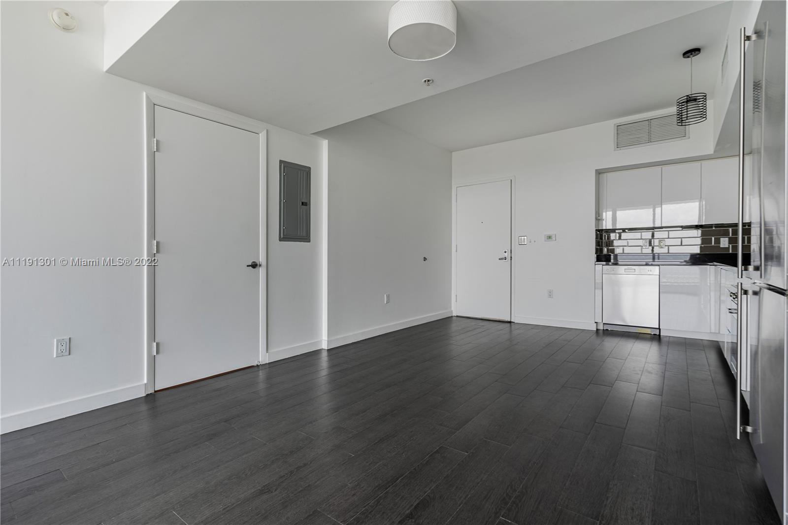 92 SW 3rd St Unit: 4509