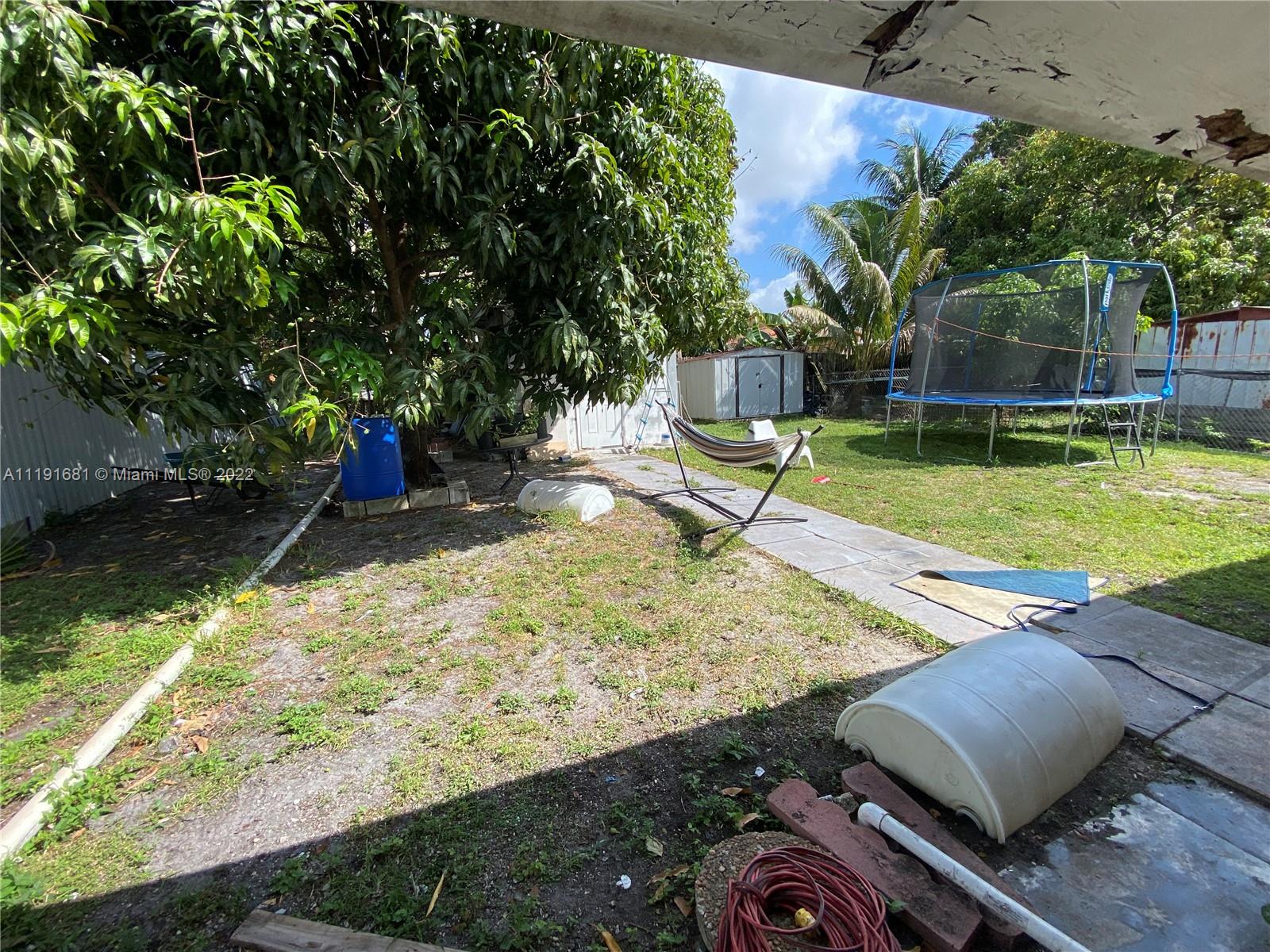 2481 NW 30th St