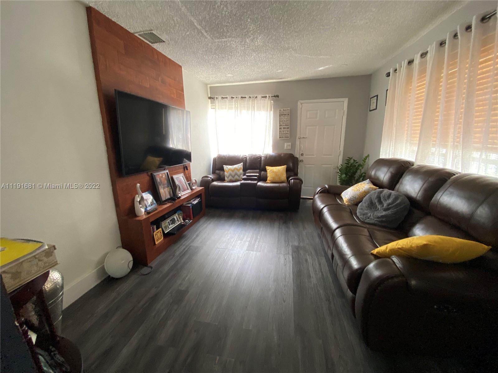 2481 NW 30th St