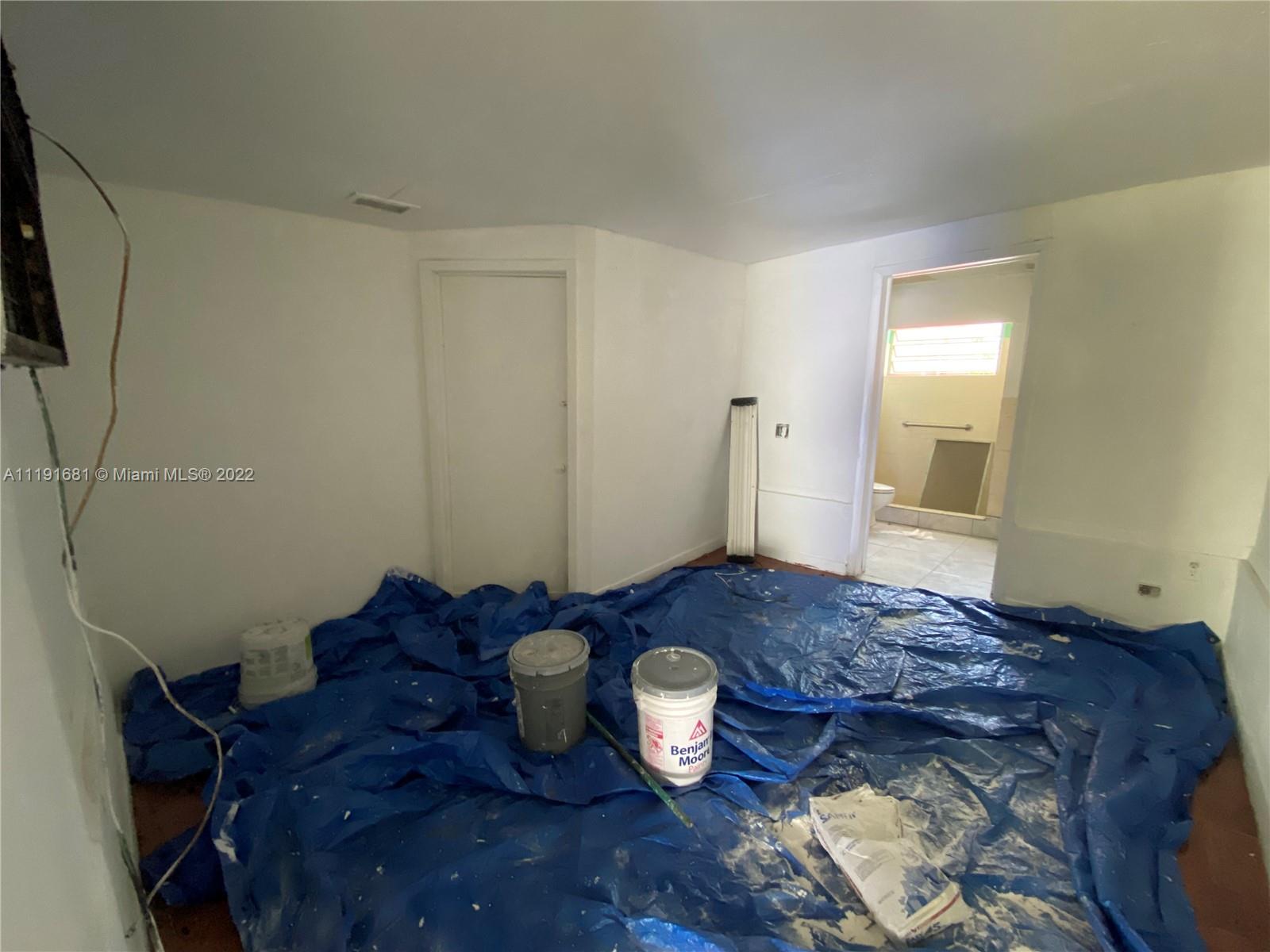 2481 NW 30th St