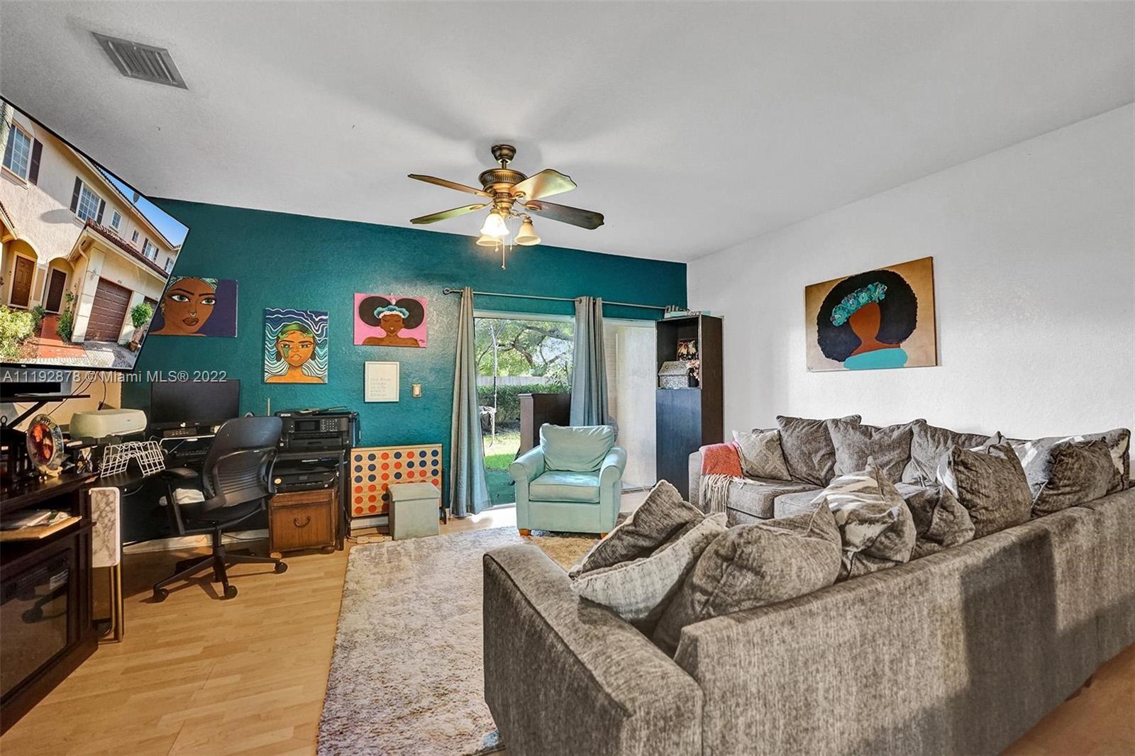 8826 S Isles Cir Unit: 8826