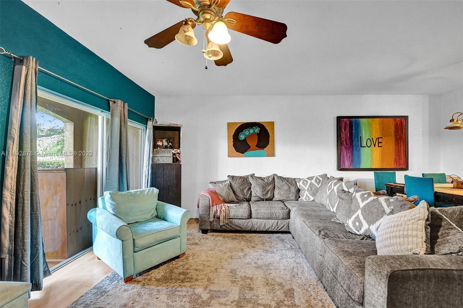 8826 S Isles Cir Unit: 8826