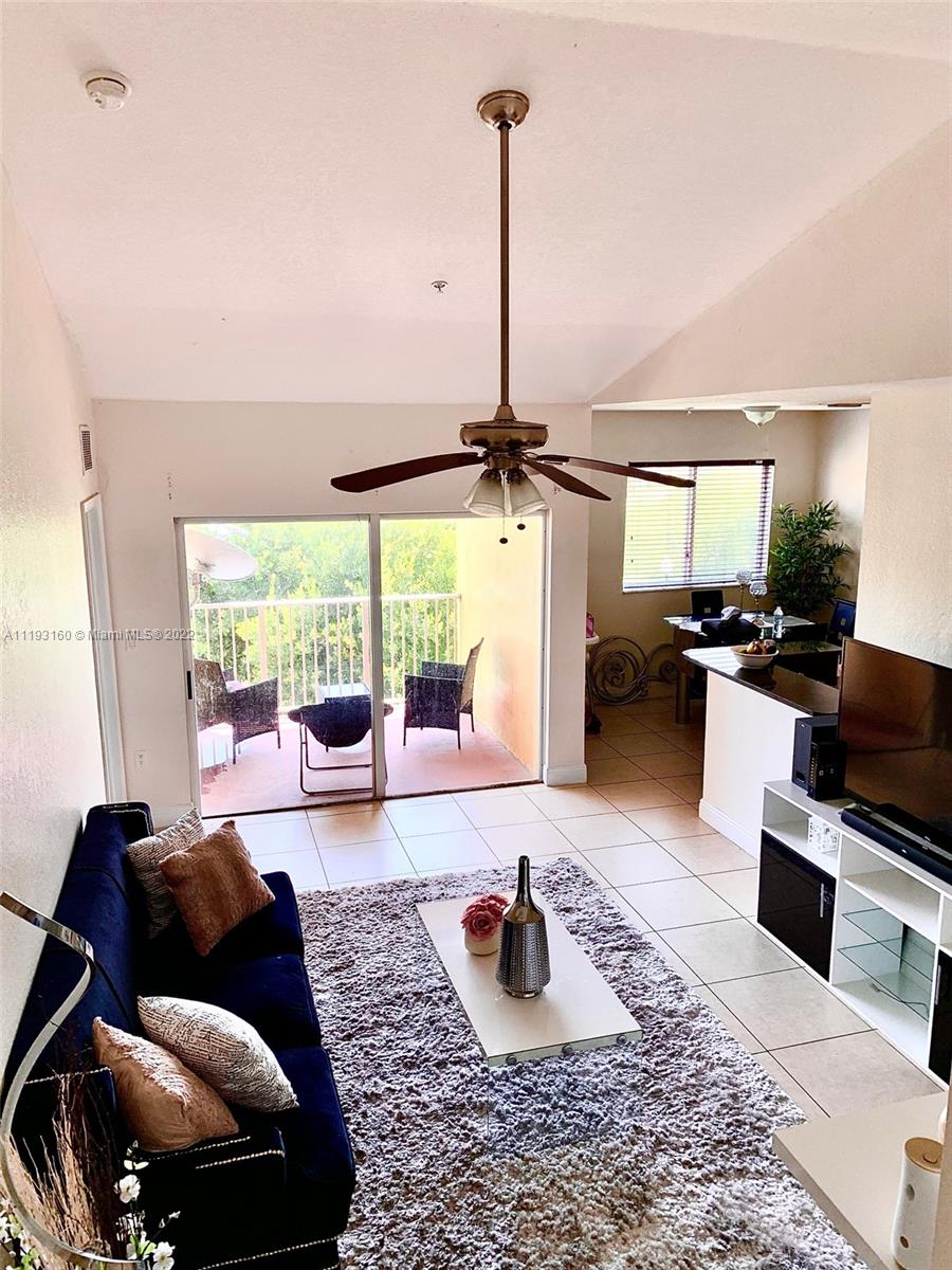 20830 SW 87th Ave Unit: 301