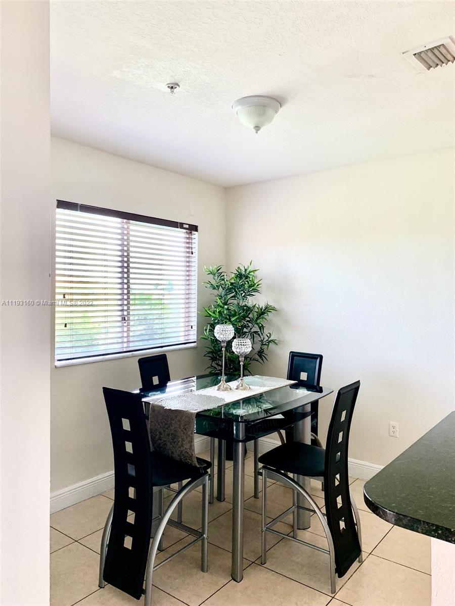 20830 SW 87th Ave Unit: 301