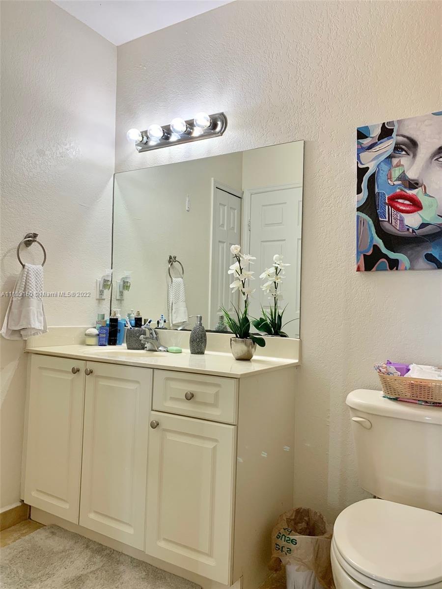 20830 SW 87th Ave Unit: 301