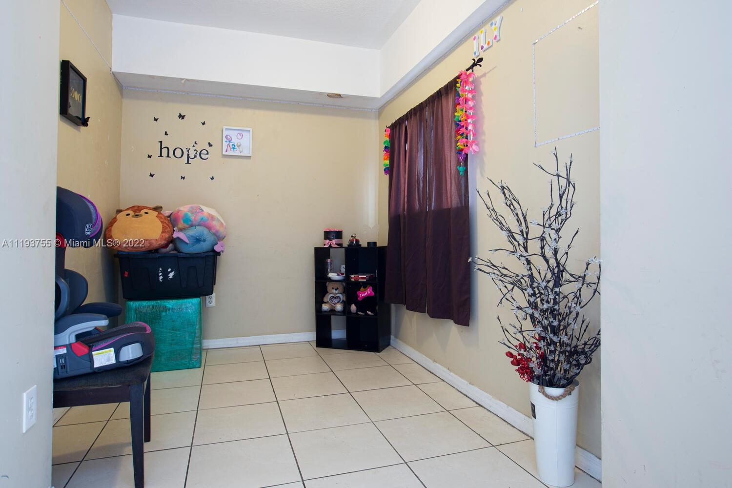 1638 SW 3rd St Unit: 203