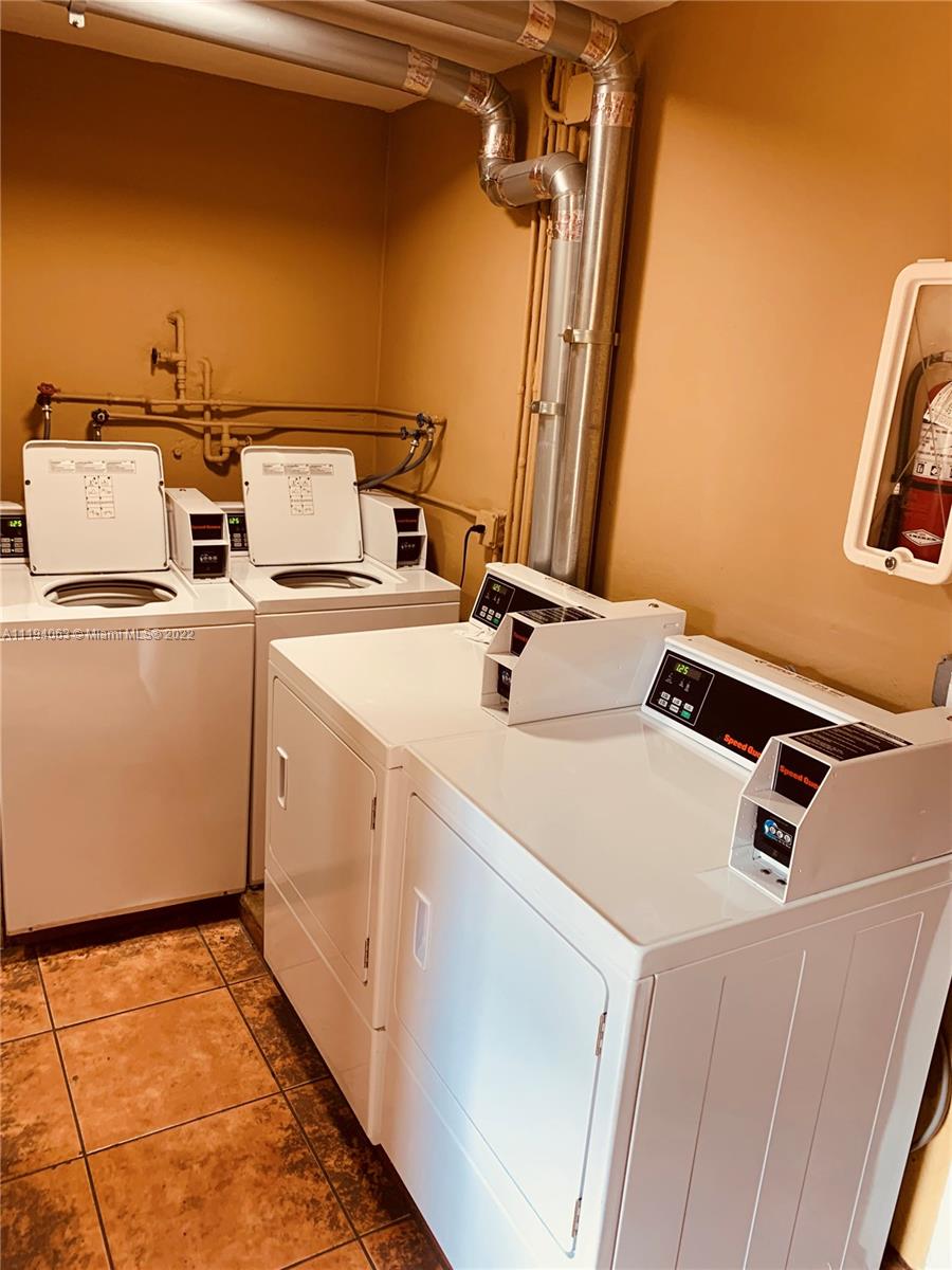160 Royal Palm Rd Unit: 216
