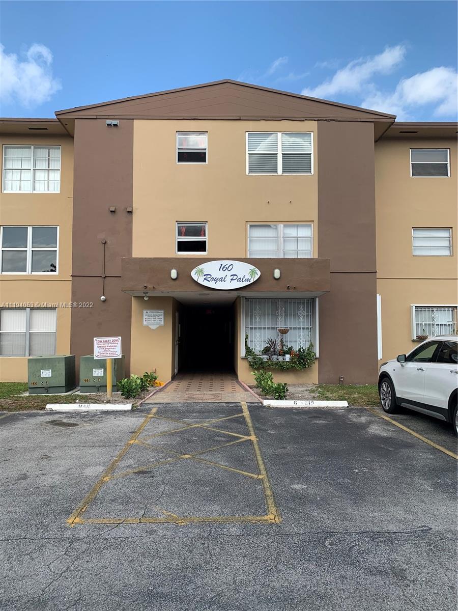 160 Royal Palm Rd Unit: 216